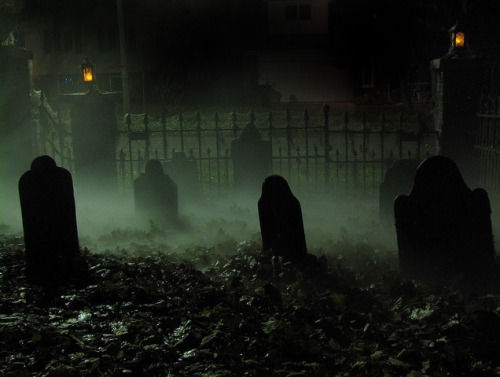 207292-Eerie-Graveyard.jpg